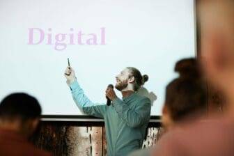 Coach digital